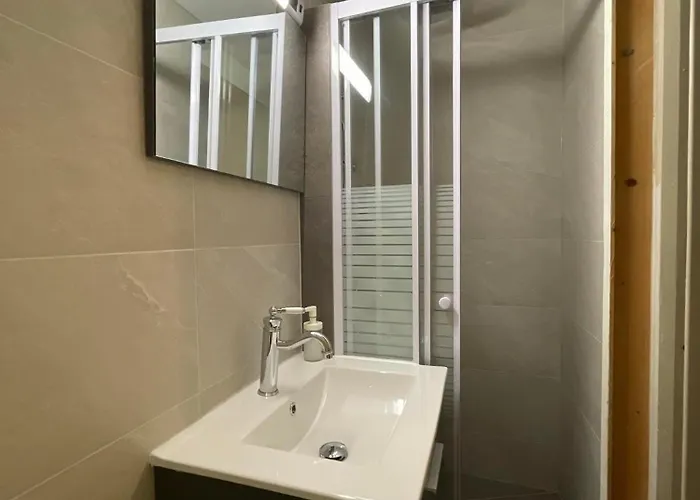 Hotel Broisin Aix-les-Bains