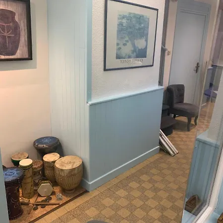 Szálloda Initial By Balladins, Restaurant Broisin 3*