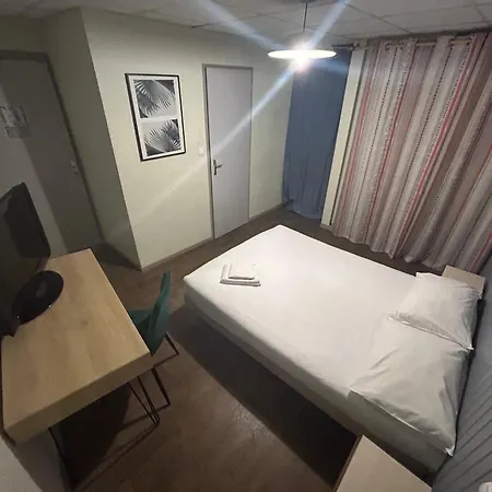 Initial By Balladins, Restaurant Broisin Aix-les-Bains