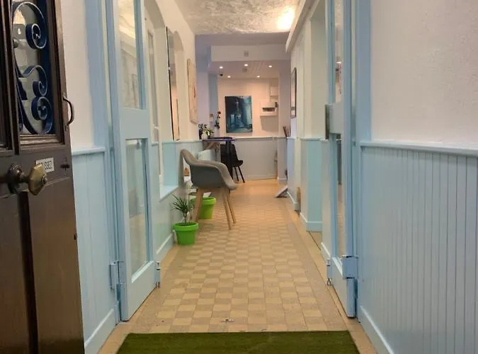 Initial By Balladins, Restaurant Broisin