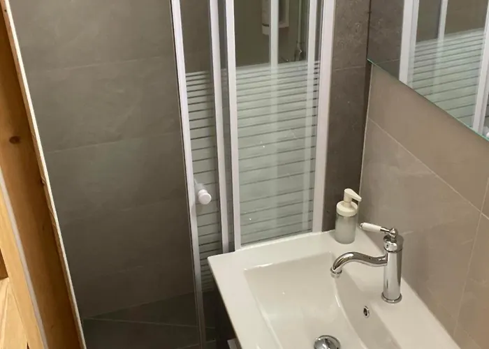 Initial By Balladins, Restaurant Broisin Aix-les-Bains