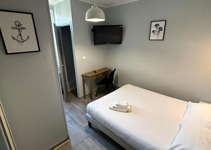 Initial By Balladins, Restaurant Broisin